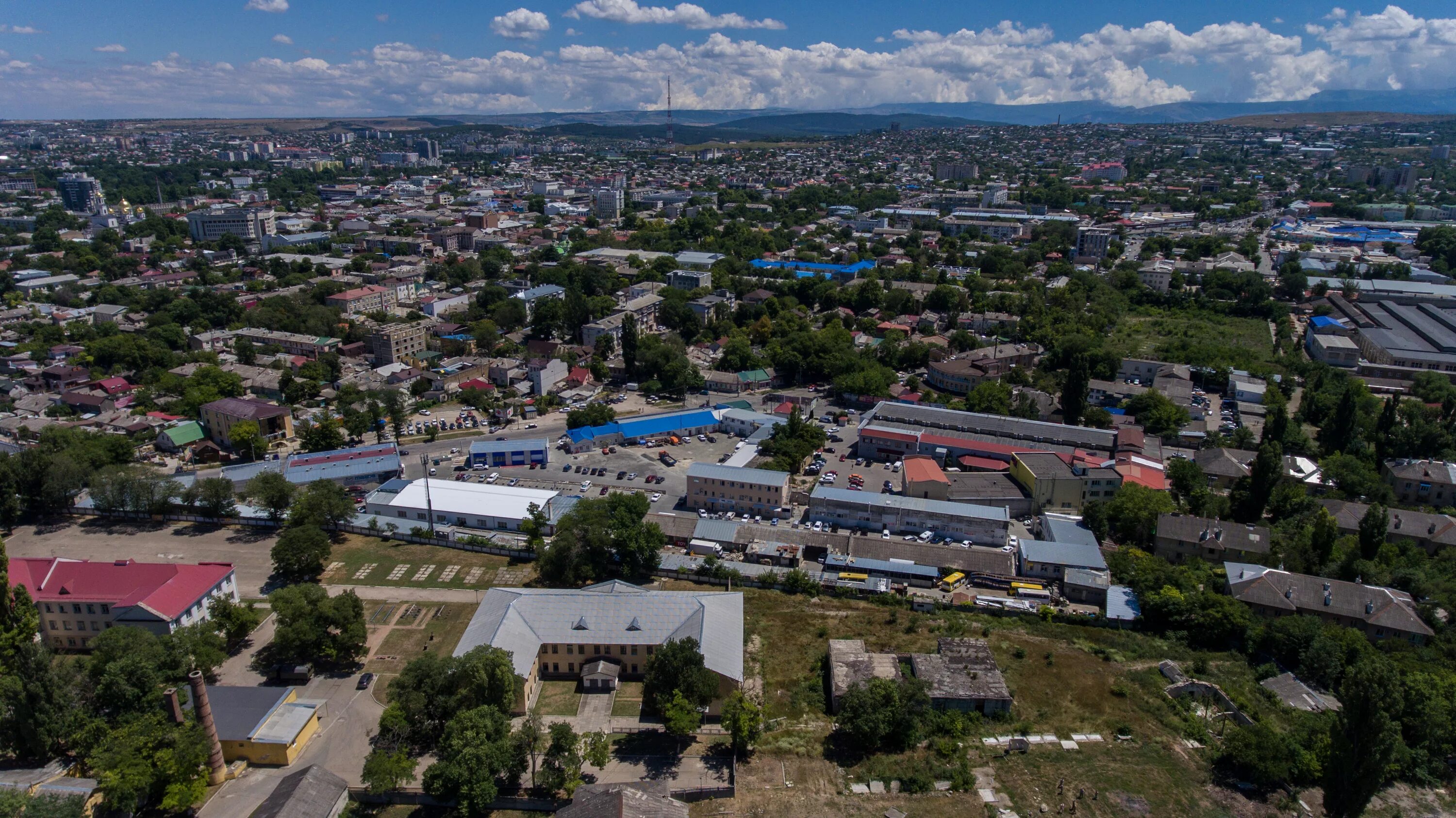 Вакансии города симферополь. Симферополь с птичьего полета. Симферополь вид сверху. Симферополь город сверху. Симферополь с высоты птичьего.