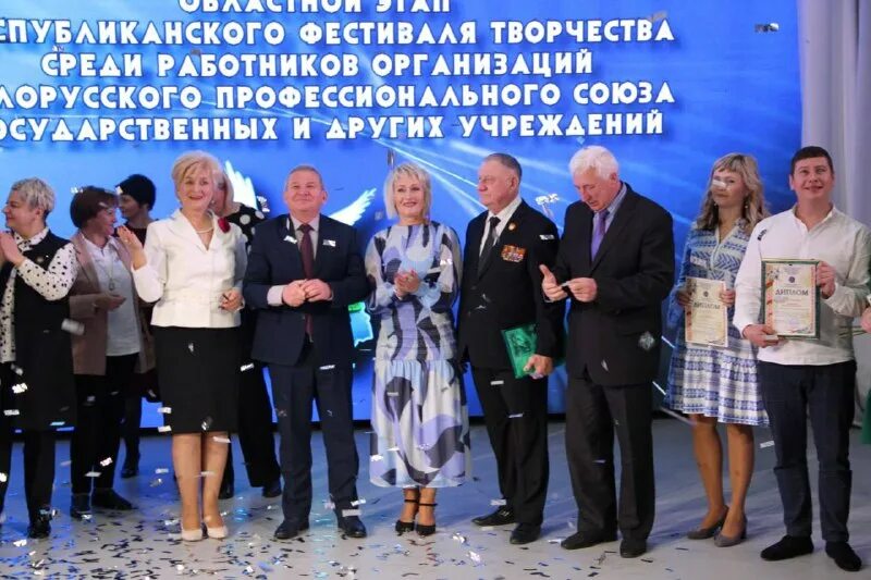 дом молодёжи в гродно. областной дворец творчества гродно. областной дворец творчества гродно. дворец пионеров реконструкция. областной дворец творчества гродно.