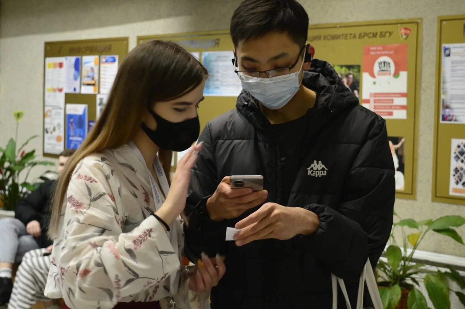 Спадчына беларуси. Выпрабаванне вайной сачыненне. Сочинение на белорусском языке. Сачинение на тему быть чалавекам. Каласы пад сярпом тваім алесь загорский.