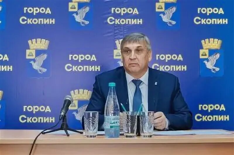 Скопин библиотека центральная. Скопин вестник. Вторая школа скопин. Скопин рязань город. Скопин вестник.
