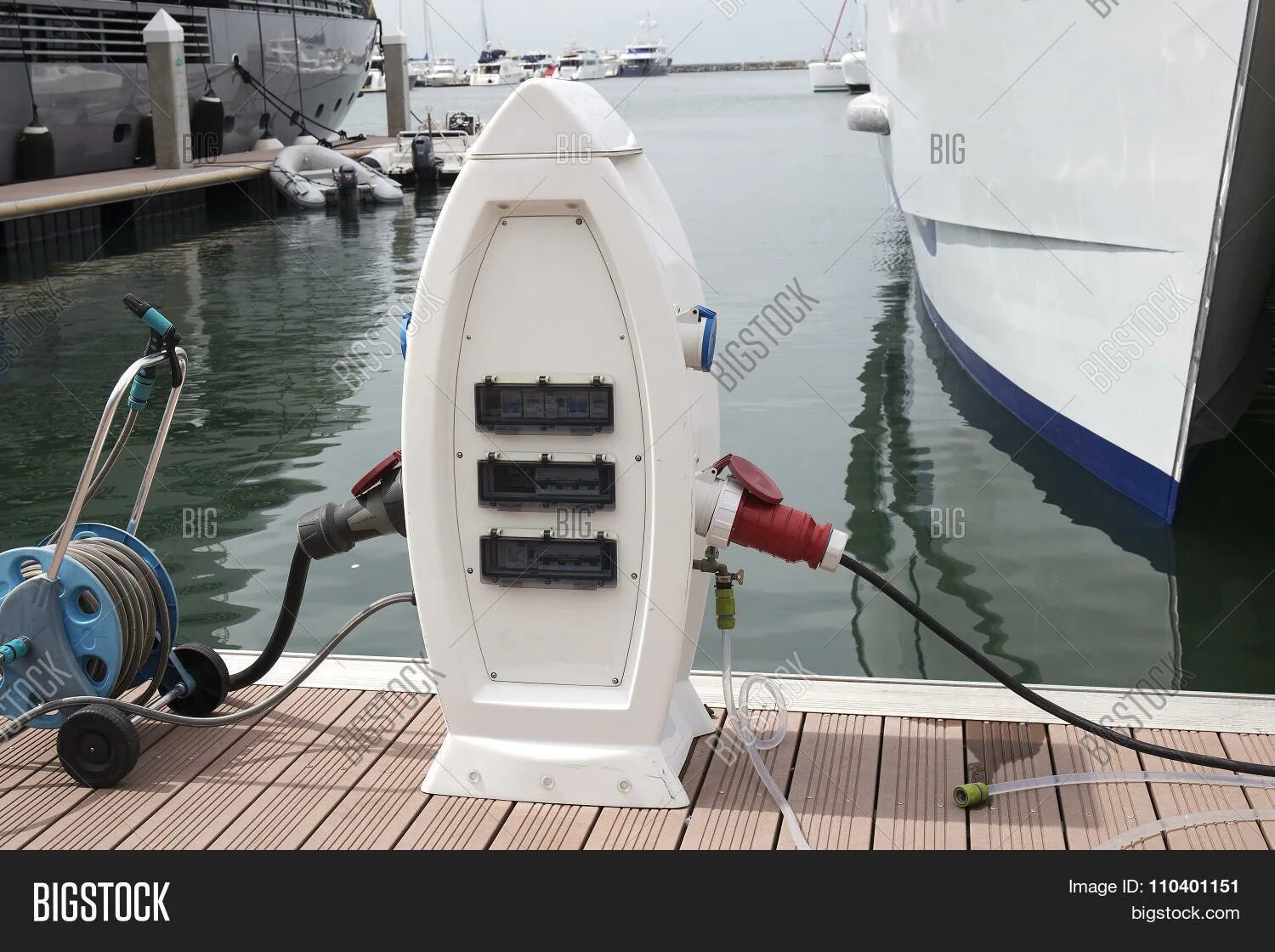 Shore power. Электрика в катере. Электрооборудование на судне. Haixing maritime electric. Shore power.