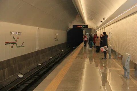 Заходим метро
