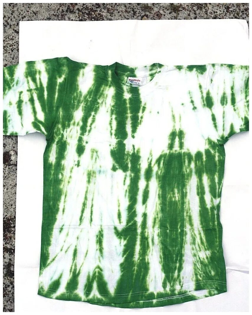 Футболка мужская tie dye. Зеленый тай дай. Зеленый тай дай. Техника tie-dye. Тай дай зеленый.