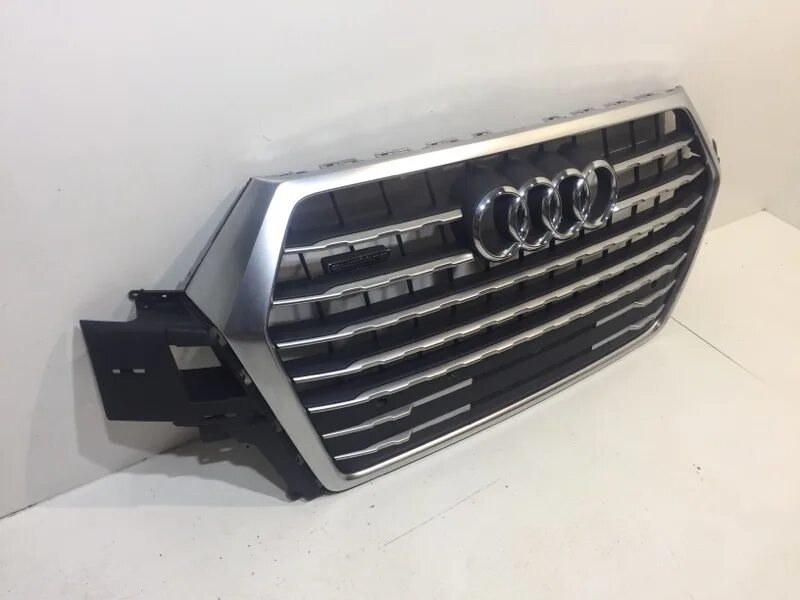 Решетка радиатора q7. Решетка радиатора q7 4l. решетка радиатора audi q7 4m рестайлинг. решетка радиатора q7 2016 год.