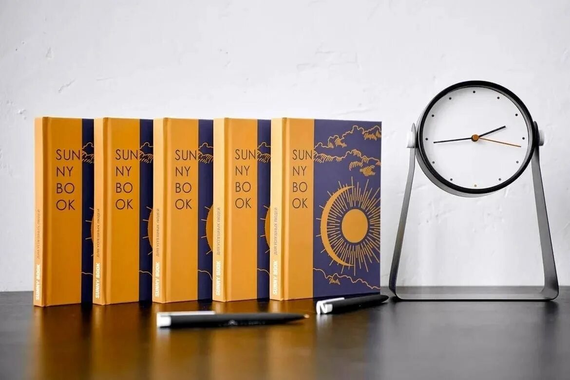 Thomas cash body positivity books. Sunny book. Sunny book. Книги санни дей style. Sunny book.