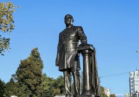 Памятники в самаре