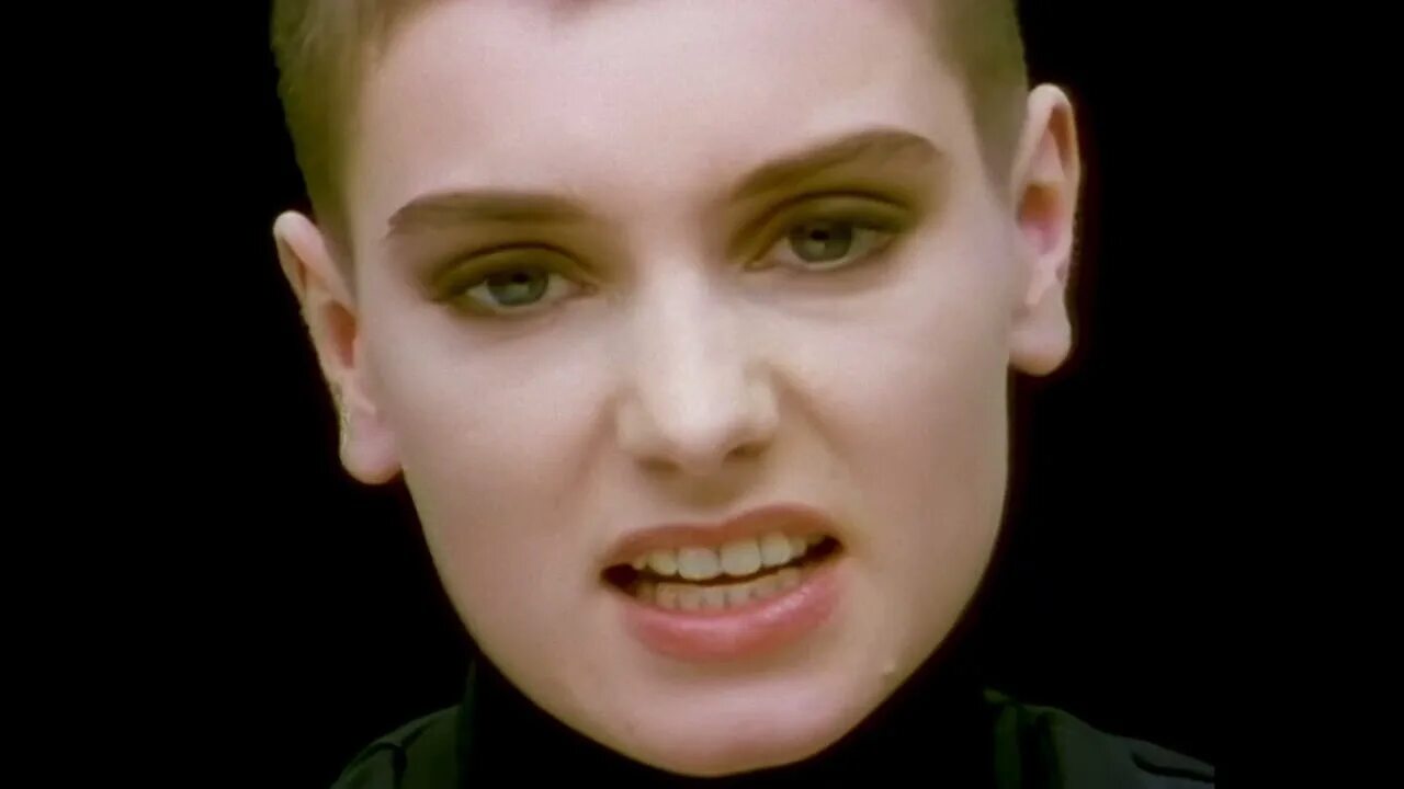 Sinead o connor compares to you. Шинейд о коннор. шинейд о коннор 2025. шинейд о коннор 1990. sinead o&#039;connor в молодости.