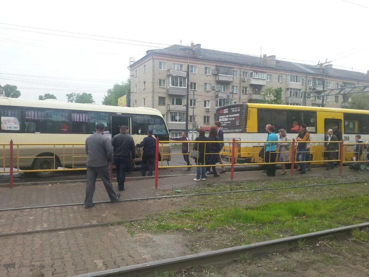 Судоверфь Хабаровск остановка. Пеликан Хабаровск остановка судоверфь. Витязь Хабаровск ОСТ судоверфь. Судоверфь Хабаровск остановка автобусы. Автобус судоверфь