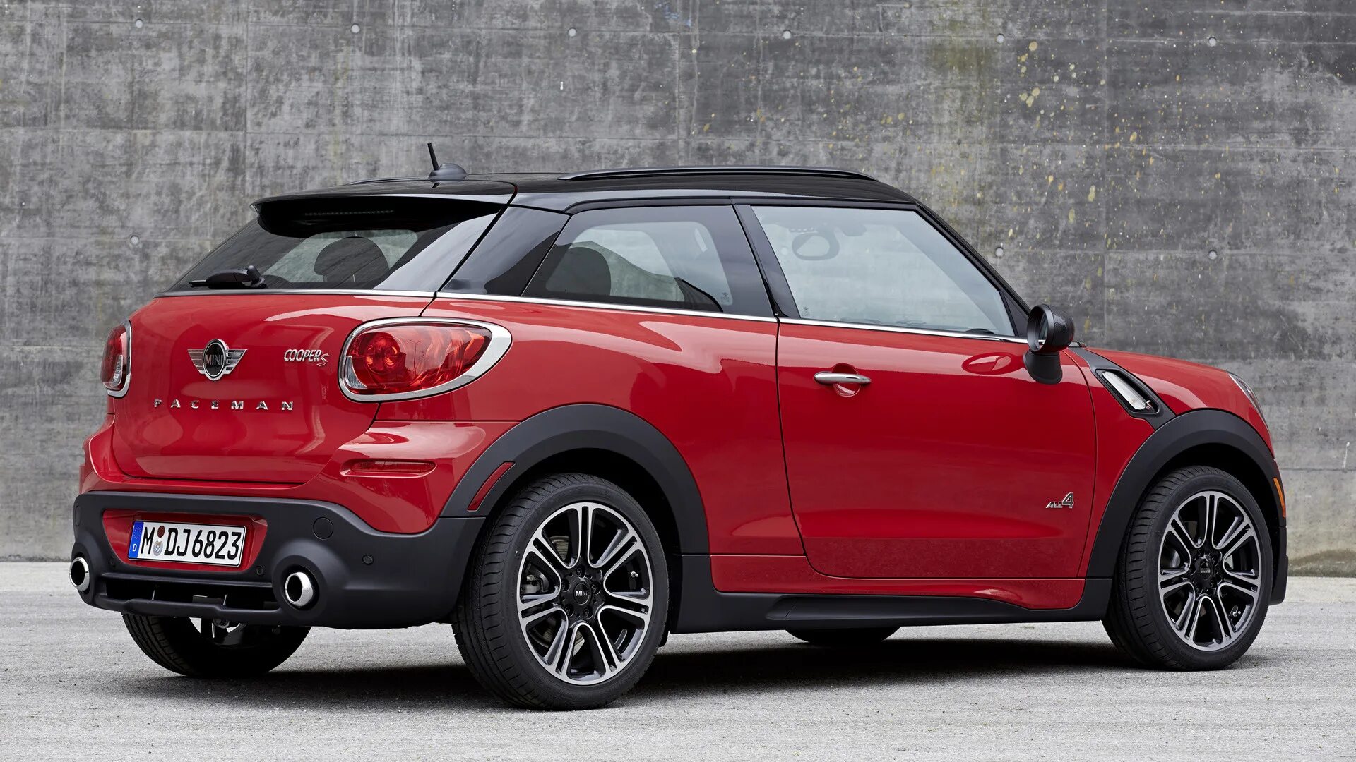 Cooper s отзывы. Mini Cooper Paceman 2020. Mini Cooper s Paceman. Mini Cooper s 2013. Мини Купер двухдверный.