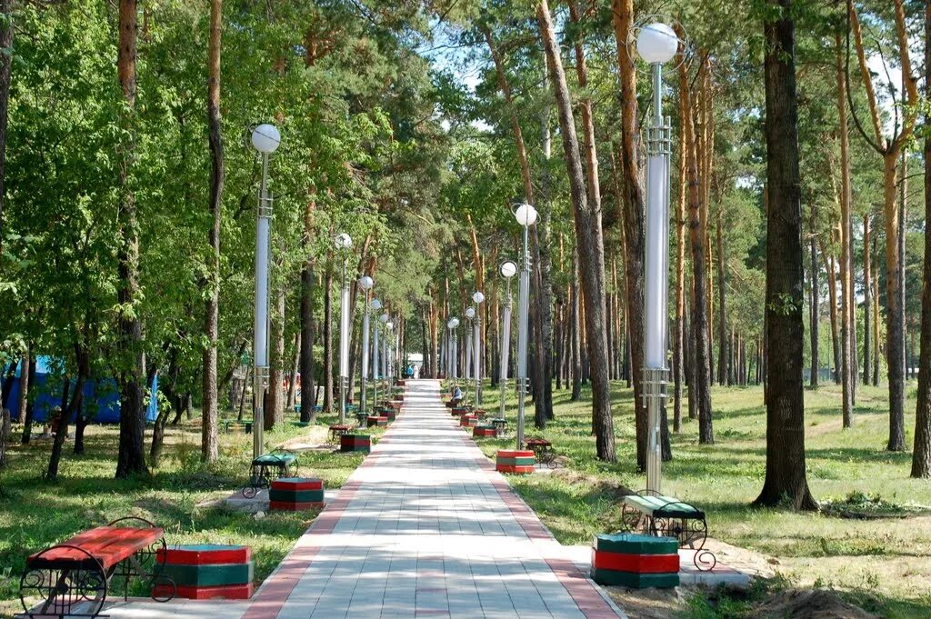 Г белогорск амурской. Город Белогорск Амурская область парк. Городской парк Белогорск Амурская. Городской парк г Белогорск Амурская область. Городской пар Амурская область Белогорск.