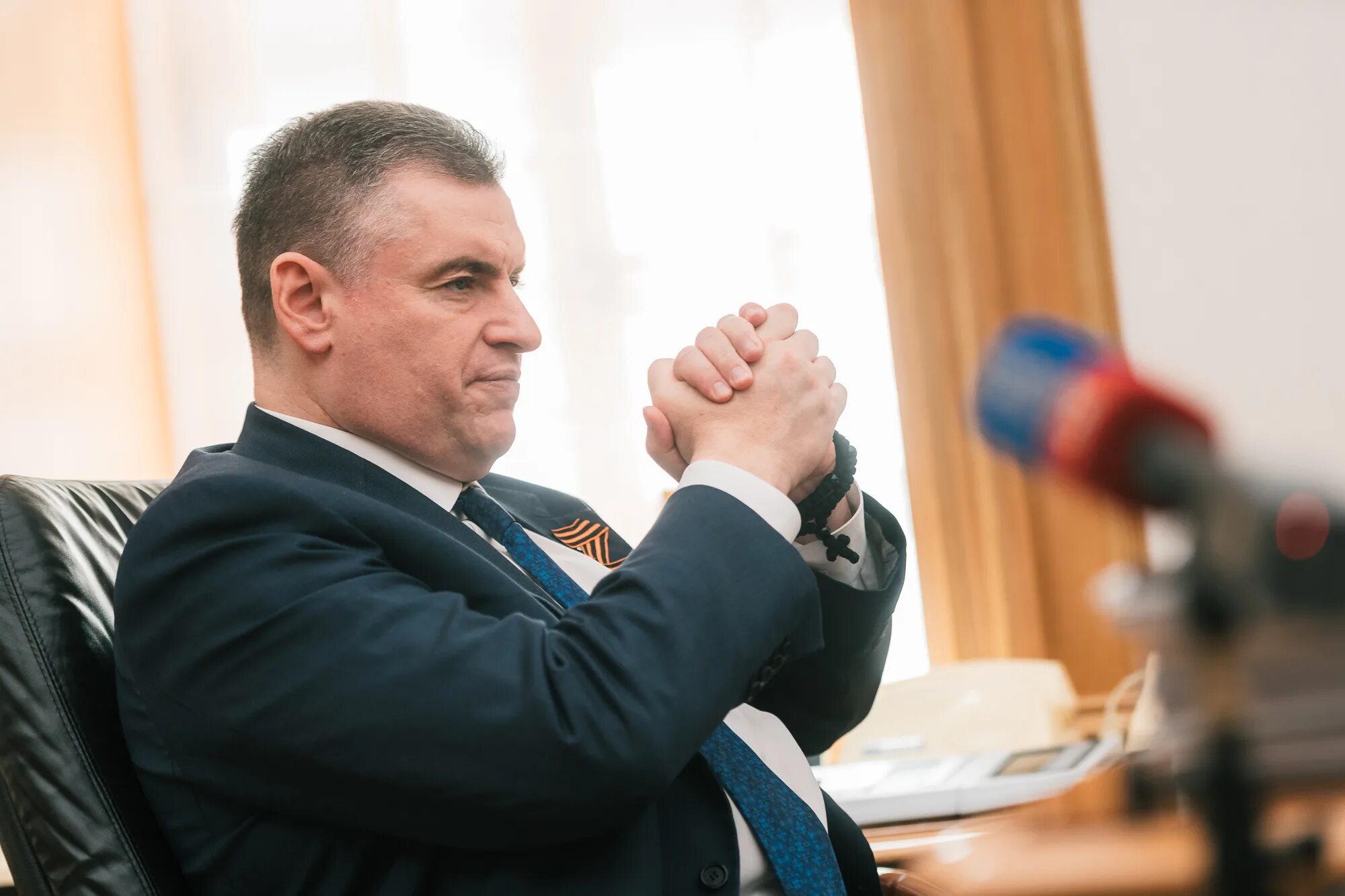 Руководитель фракции лдпр. Леонид эдуардович слуцкий. слуцкий лдпр. леонид эдуардович слуцкий лидер лдпр. леонид слуцкий госдума.