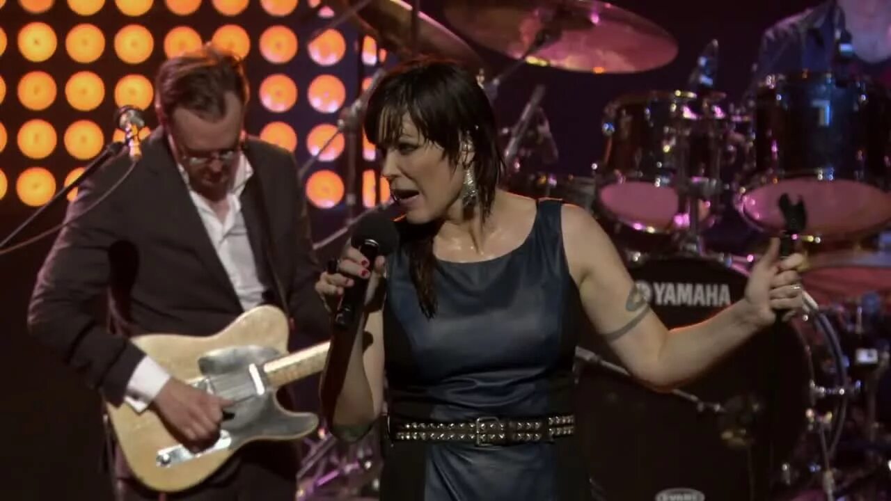 Роскошный блюз джо. Beth hart. Шикарный блюз слушать. Роскошный блюз джо. Joe bonamassa 2020.