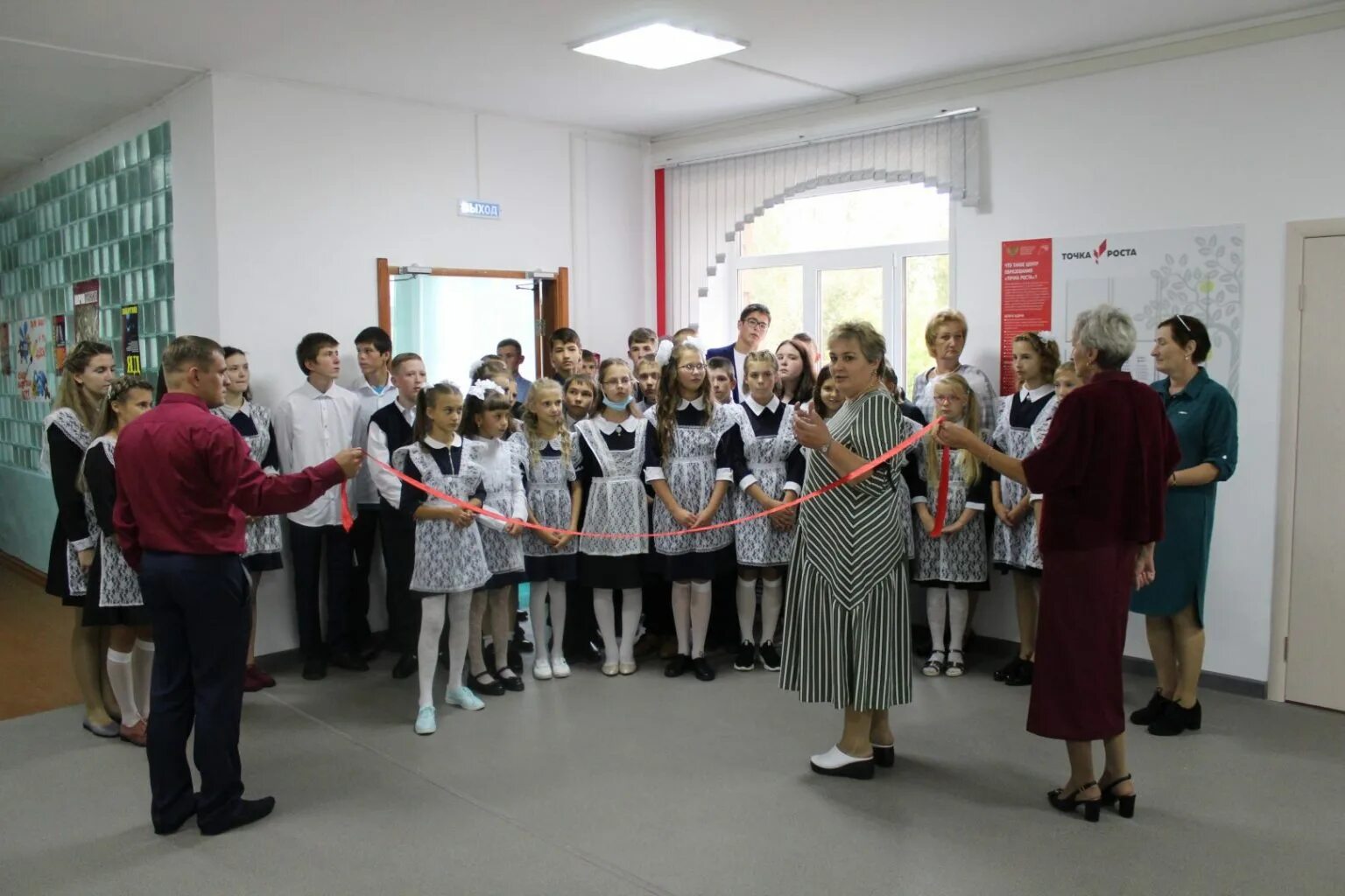 школа 2 класс. живая классика 2023 награды. соколовская школа пермский район. соколовская школа зуевский район. живая классика 2023 заставка для конкурса.