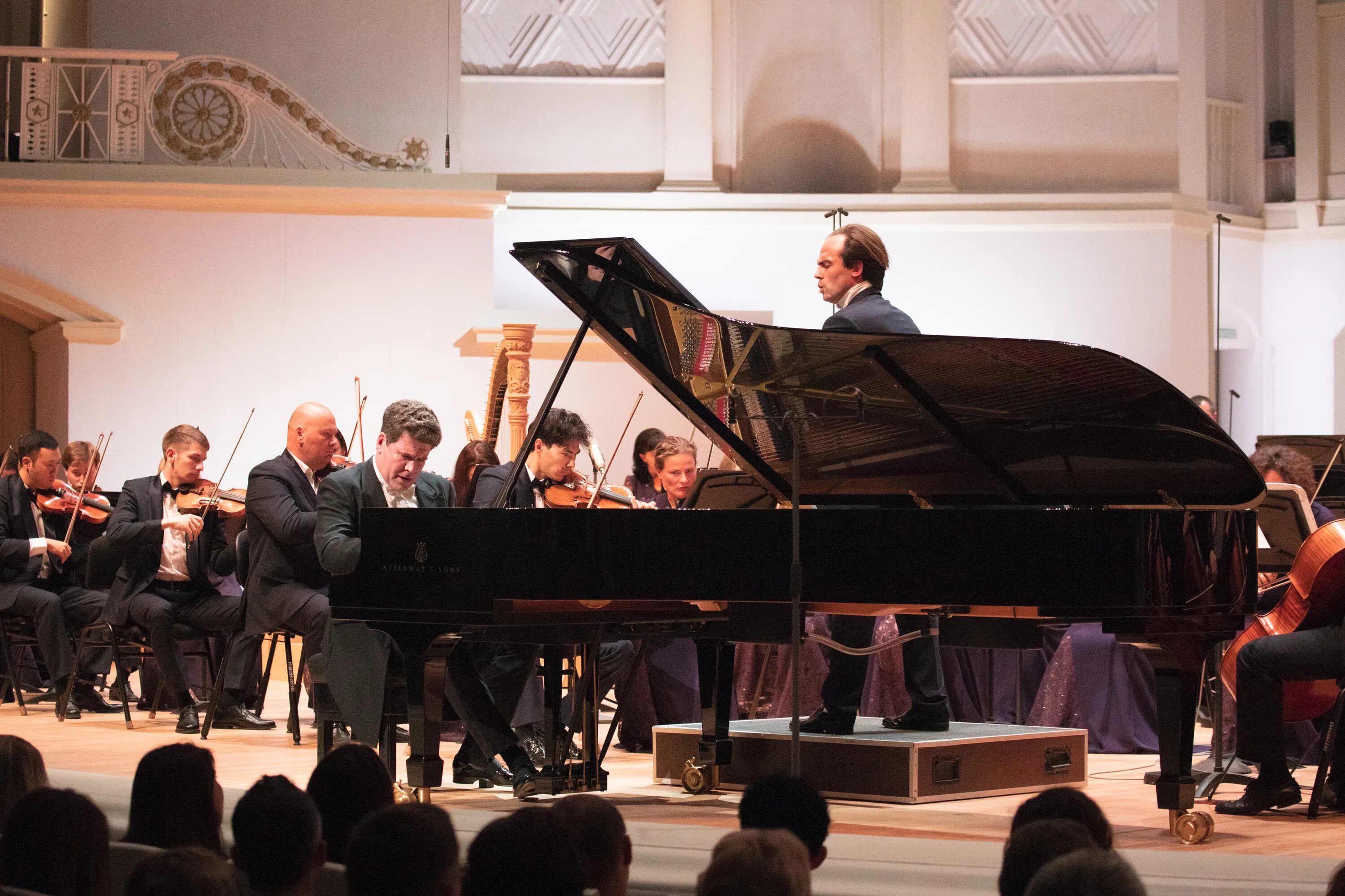 Национальный симфонический оркестр уфа. Национальный симфонический оркестр рб. Концертный зал чайковского симфонический оркестр. Национальный оркестр республики башкортостан. Национальный оркестр республики башкортостан.