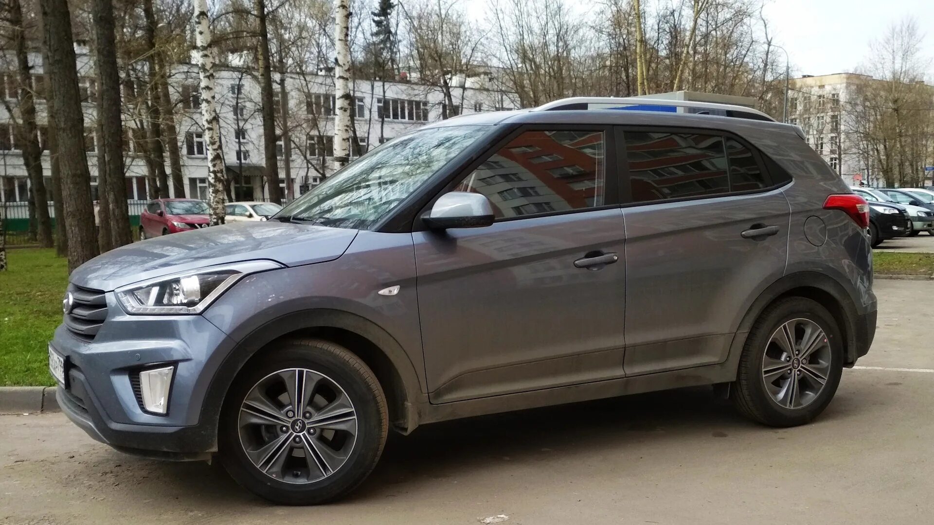 Крета хендай и крета 2. Хендай крета r18. Крета 2 диски. Крета 2 диски. Диски на хендай крета 2021.