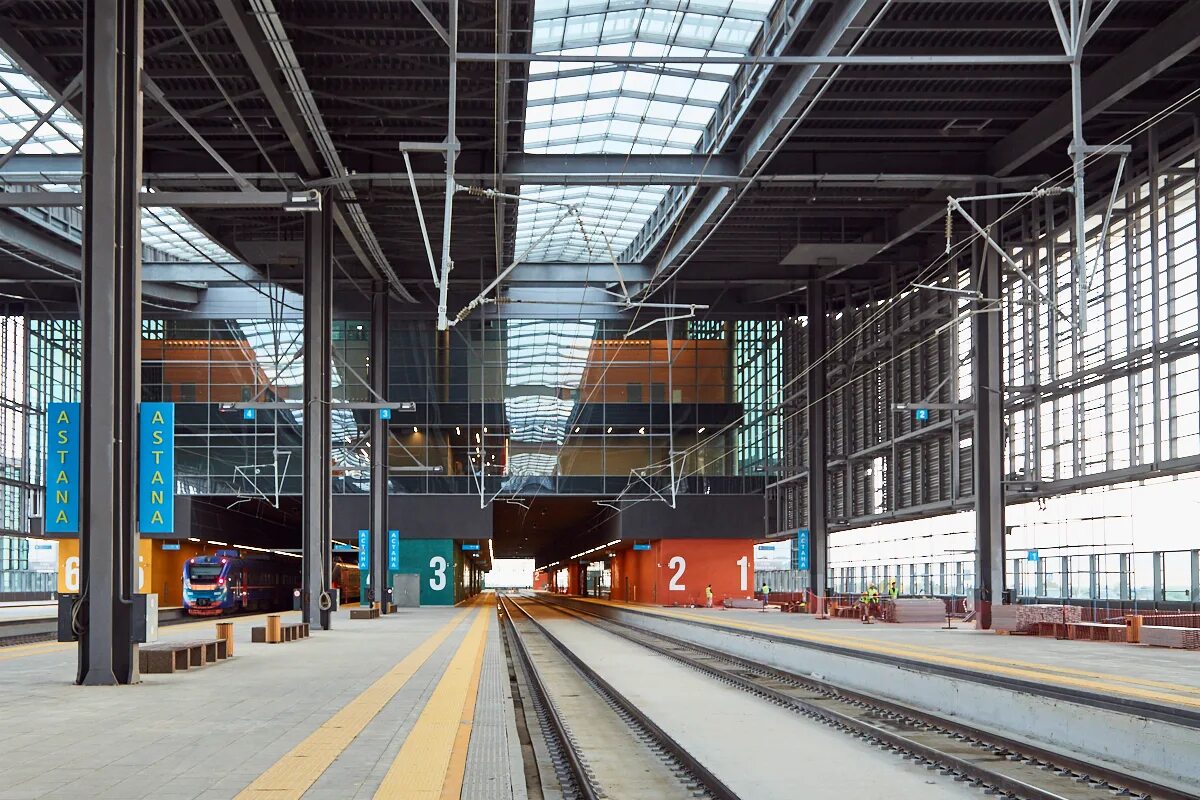 железнодорожные вокзальные комплексы. новый вокзал в железнодорожном московской области. жд вокзал сочи адлер. железнодорожные вокзальные комплексы. железнодорожный вокзал адлер, сочи.