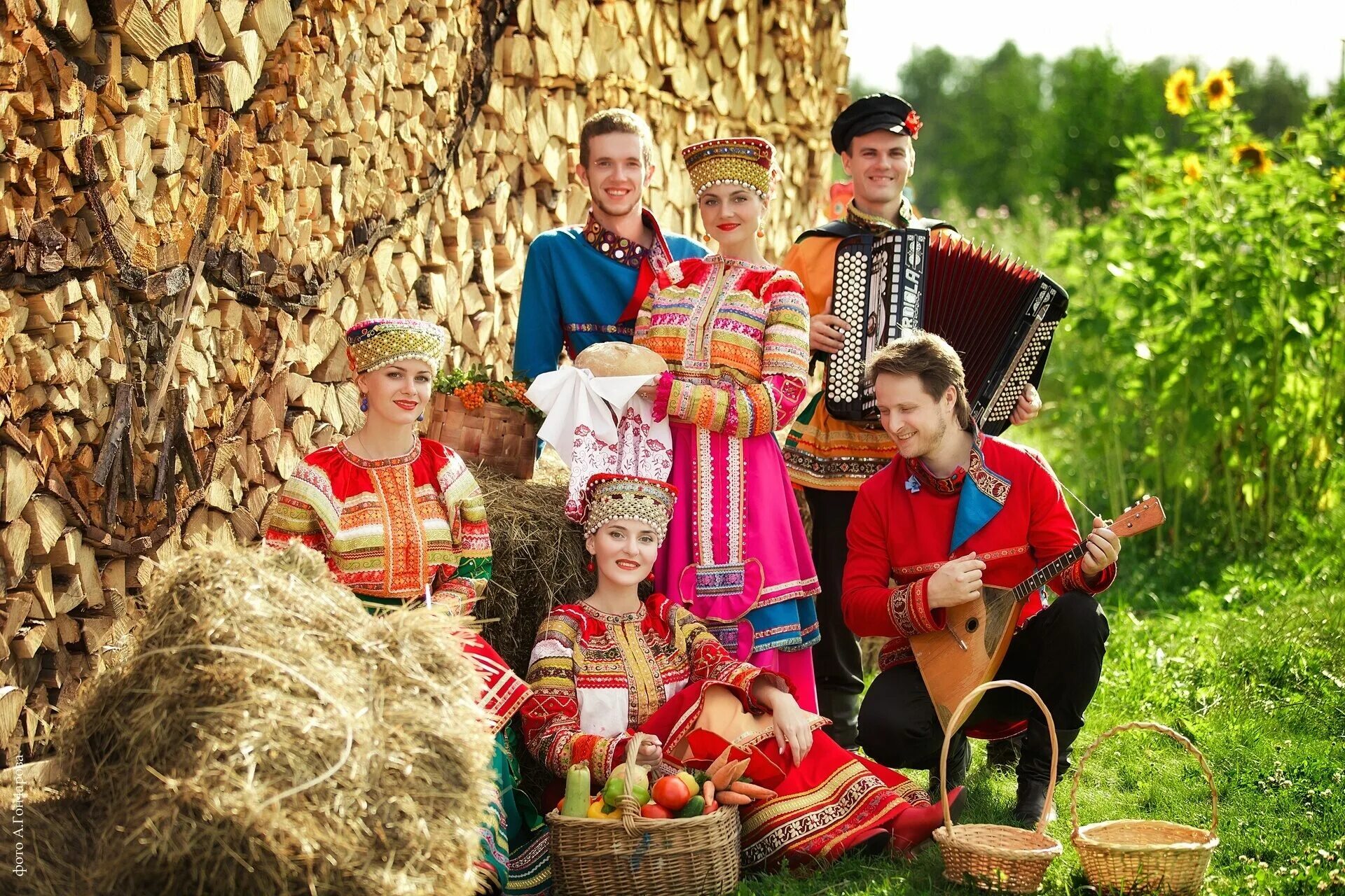 Народы проживающие в нижегородской области. Культура русского народа. Народная культура и традиции. Фольклорные традиции. Традиционная культура народов России.