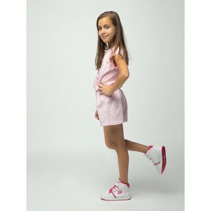 Девочка ростом 140. Платье для девочки 140 рост. Девушка ростом 140. Платье ladetto 2н10. Девочка рост 140.