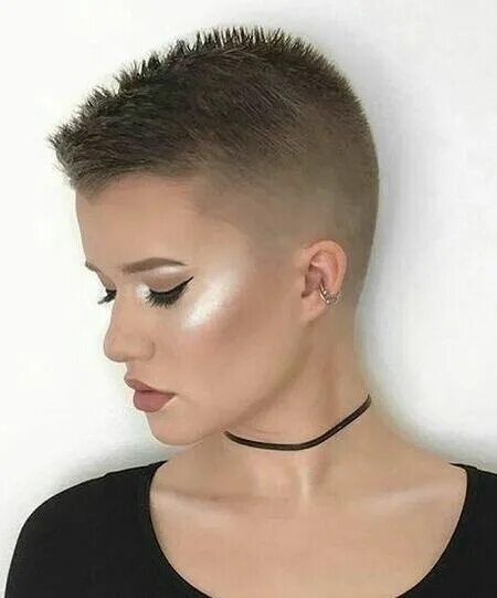 Pin en Korte kapsels 18 Estilo de pelo corto, Corte de pelo rapado, Cortes de ca