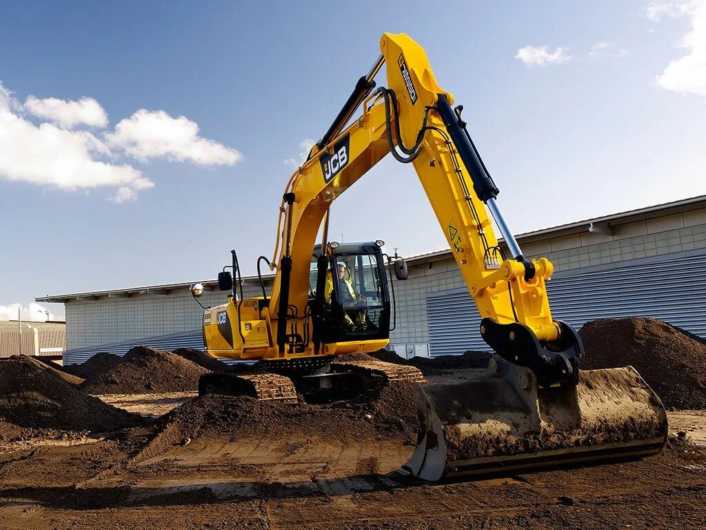 Названия экскаваторов. Экскаватор гусеничный JCB js220sc. Полноповоротный экскаватор JCB 220. Гусеничный экскаватор JCB 220lc. Экскаватор JCB js210 l.