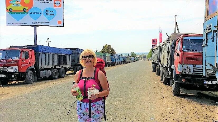 Пять границ. Граница молдавии и украины. кот за камазом. мы на границе. гкпп рени джурджулешты.