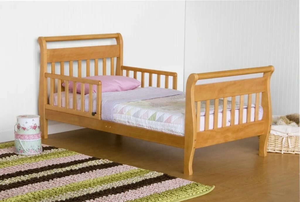 Детские кровать можно. Детская кровать Твинс-1. Деревянные кровати для детей. Детские подростковые кровати. Бортики для кровати.