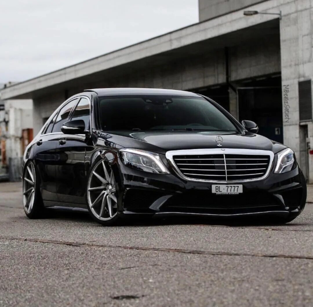 Mercedes Benz s63 AMG w222. Mercedes Benz s500 w222. Мерседес 222 Брабус. Мерседес s222 63 AMG.