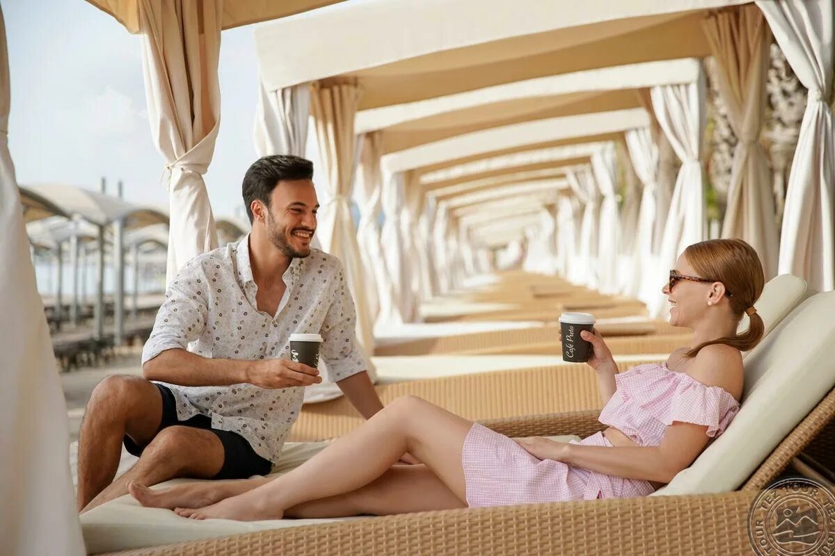 Бронирование отдыха в турции. Отдыхающие в отеле. Раннее бронирование турция 2021 лето. Бронирование отдыха в турции. Кирман сидера пляж.