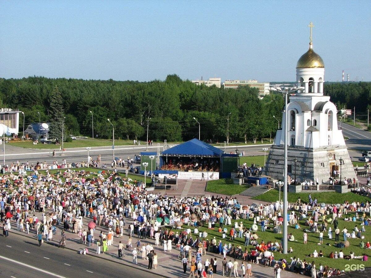плотина каменск-уральский. площадь горького каменск-уральский. каменск-уральский свердловская область. каменск уральский центр города. плотина городского пруда г.