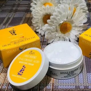Moisture cream