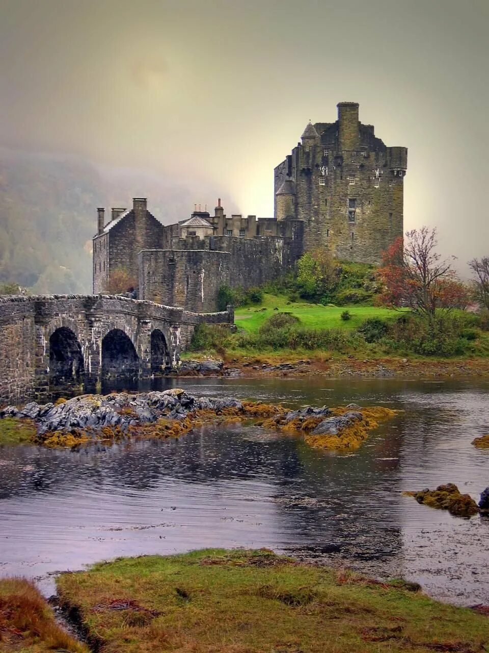 Замок килхурн, шотландия. Замок эдинбург в шотландии. Замок шо. Эйлен донан шотландия. Замок эйлен-донан, великобритания.