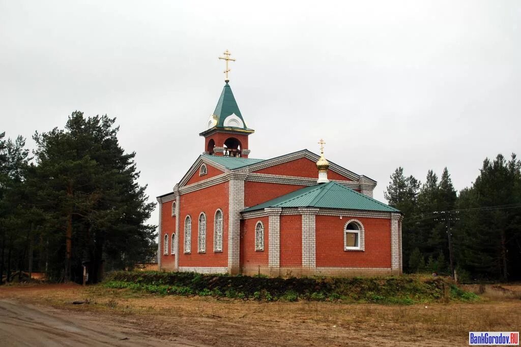 Никольское погода кадуйский район. Никольск Вилегодский район. Никольск Архангельская область Вилегодский район. Село Никольск, Вилегодский муниципальный округ,. Никольск Вологодская область Церковь.