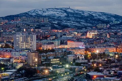 Г мурманск время
