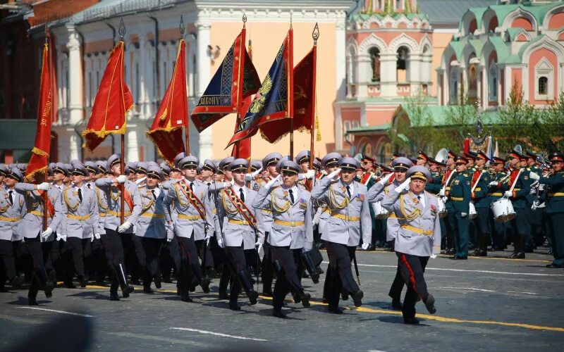 9 мая университет. Университет кикотя парад победы.