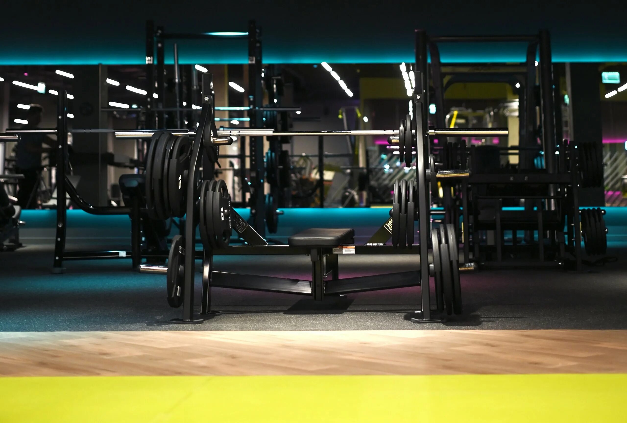 Фитнес клуб фитнейшен москва. Фитнес круглосуточно фрязино круглосуточно. Спирит зал беляево. Неофит крылатское расписание. Fitness крылатское.