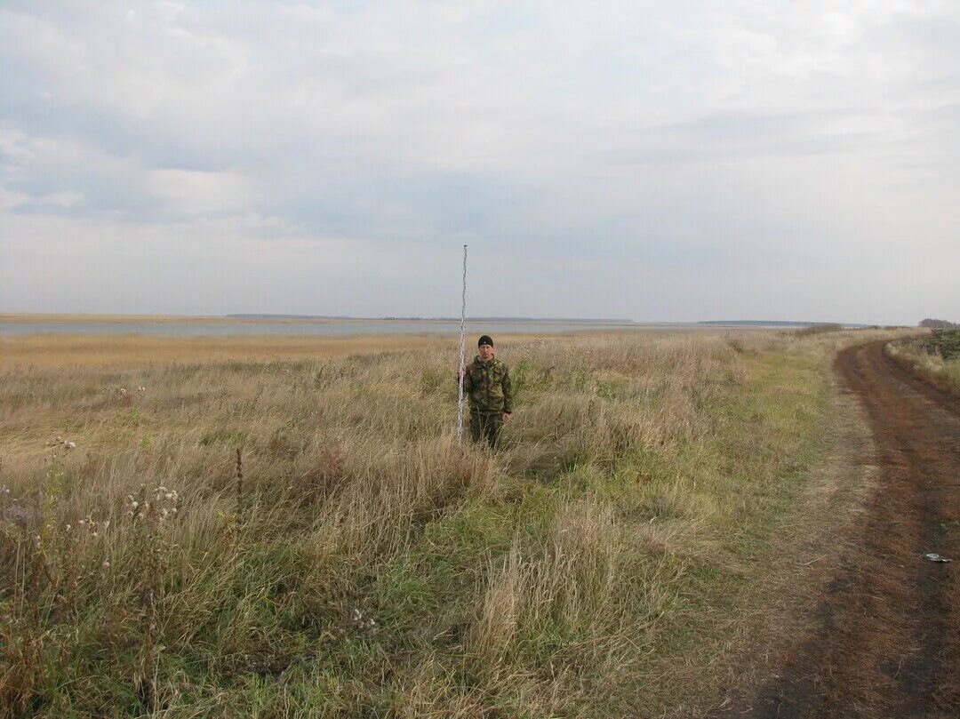 Здп коболдо. Км к юго западу. Город орел город первого салюта. Кумбе майо канал. Эймсбери великобритания статуи.