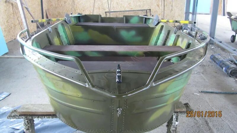 Лодка windboat 42. Лодки джонбот из алюминия. Вельбот лодка 51т алюминиевая. Лодка windboat 38m. Лодка алюминиевая 380.