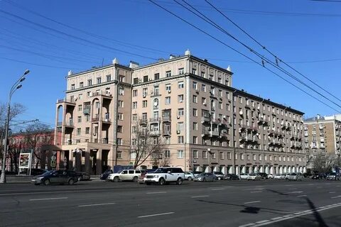 Ленинский 18