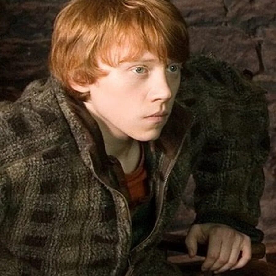 Ron weasley. Роникизли. Рон Билиус Уизли.