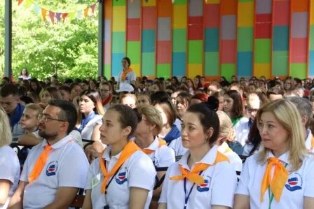 Лонгрид современный вожатый. Лагерь успех 34 волгоградская область. День вожатых. Вожатые волгограде. Вожатые волгограде.