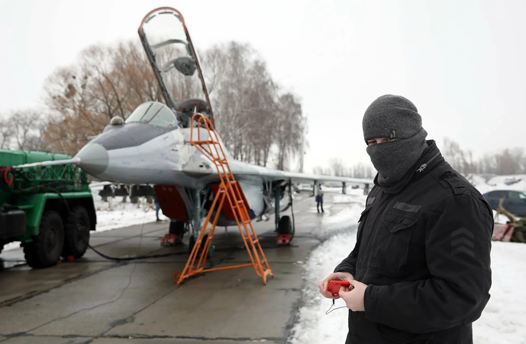 Летчик сбежал на украину. Призрак Киева летчик. Киевский призрак пилот. Призрак Киева миг 29.