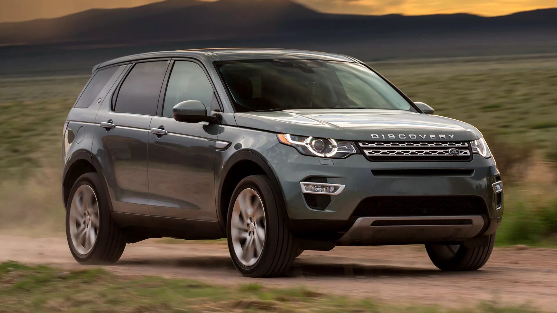 Ленд Ровер Дискавери спорт 2015. Land Rover Discovery Sport 2. Ленд Ровер Дискавери 2015. Land Rover Discovery Sport 2013.