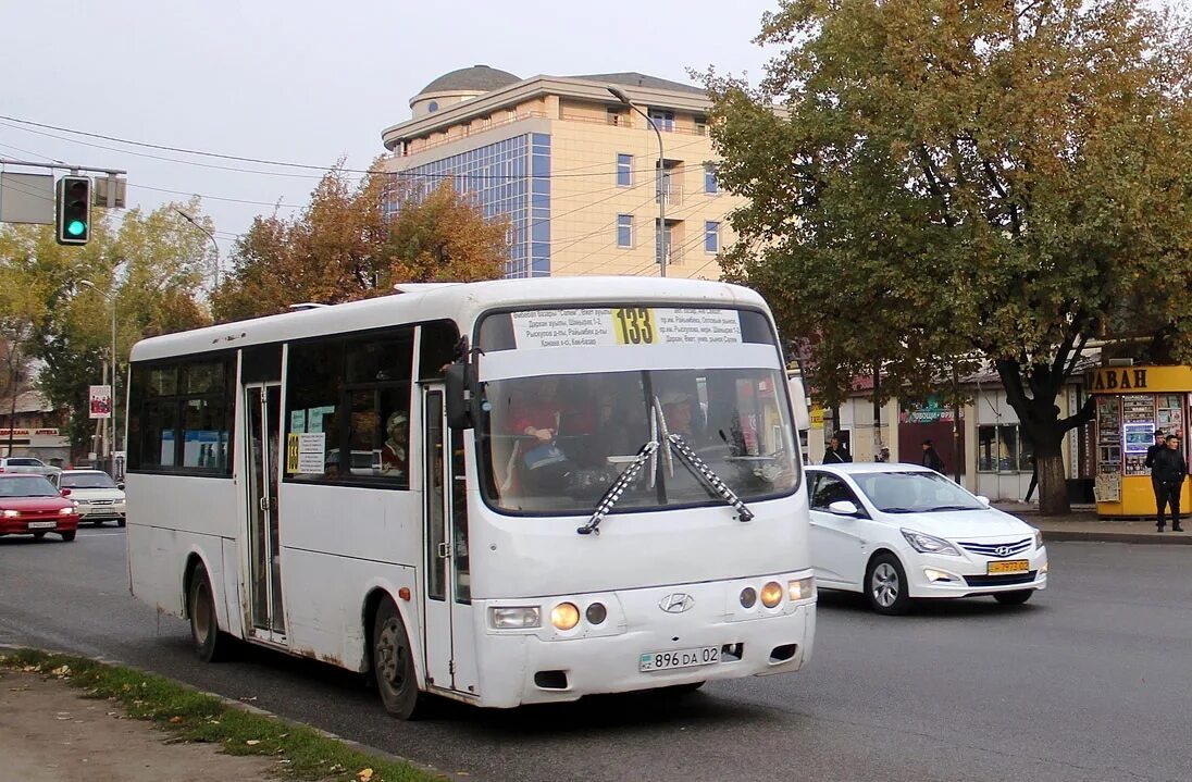 Автобус Хундай Алматы. 124 Автобус Алматы. 571 Автобус.