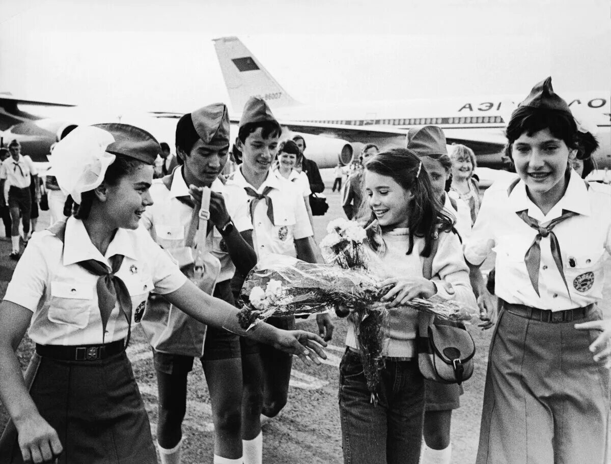 Приезд в ссср. Саманта Смит. Саманта Смит 1983. Саманта Смит 2022. Саманта Смит в Артеке.