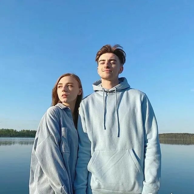 Егорик шкред и яна. Девушка егорика. Девушка егорика. Яна зенина блоггер. Девушка егорика.