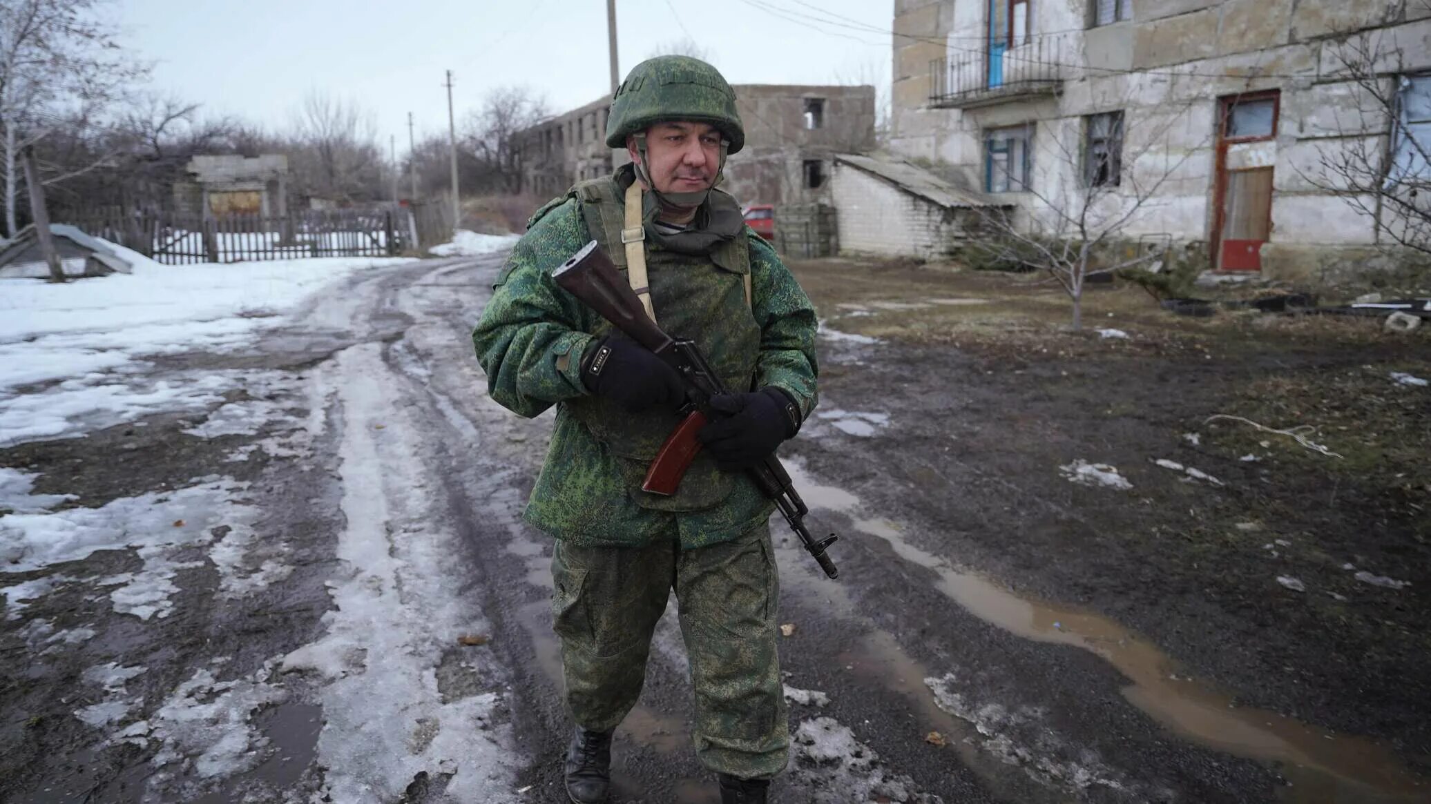 Р лнр. Армия украины. войска на донбассе. военные на донбассе. народная милиция лнр 2025.