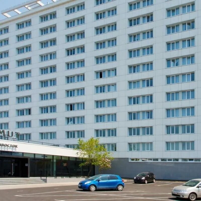 Azimut отель владивосток 4*. Гостиница азимут во владивостоке. Отель breezko владивосток. Гостиница азимут во владивостоке. Азимут набережная 10 владивосток.