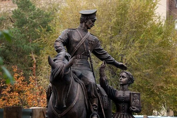 прощальная казачья. донской казак и казачка. прощальная казачья. прощальная казачья. памятник казачья слава в волгограде.