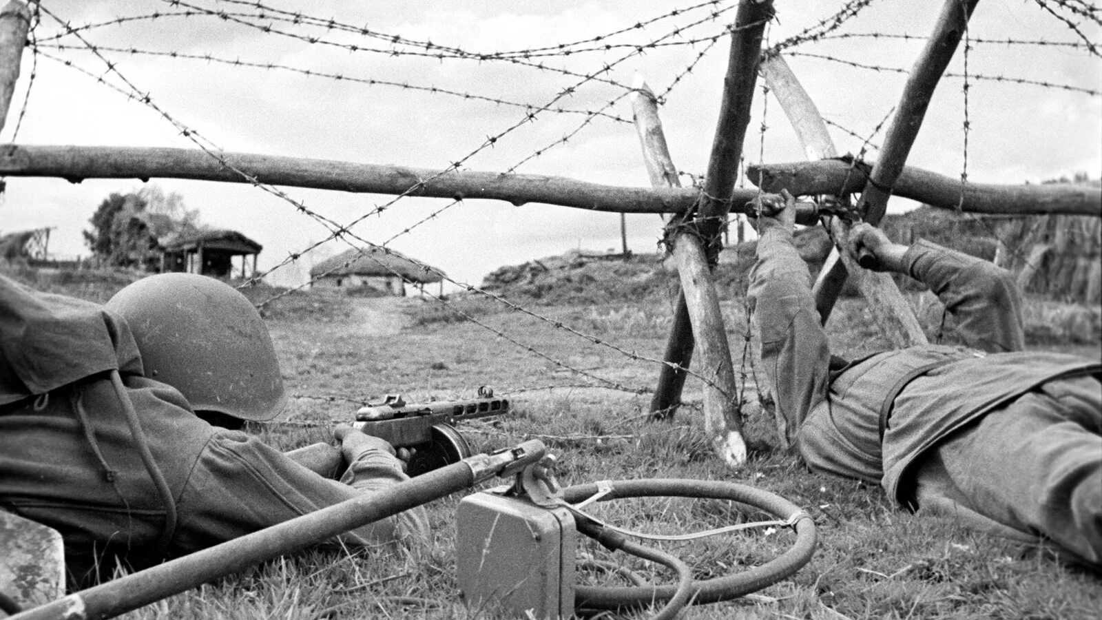 Саперы красной армии в 1941 году. Бои сапера. Советские саперы 1941-1942. Разминирование саперы 1943. Курская дуга 1943г.