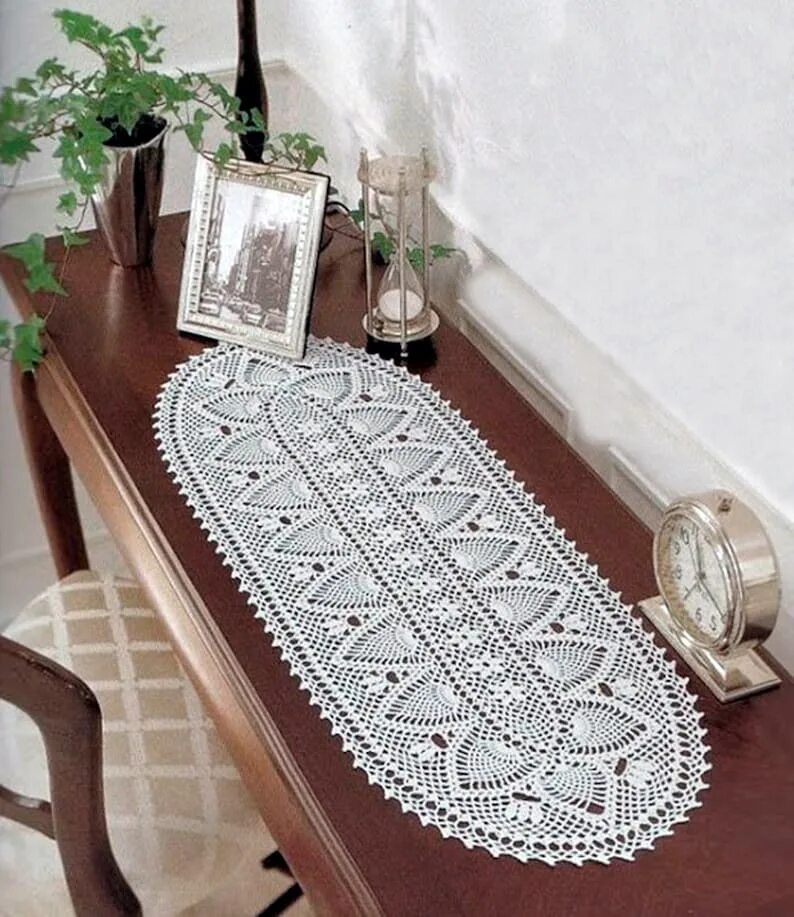 Сказочно красивая овальная салфетка крючком. Crochet lace овальная салфетка. овальная салфетка крючком. овальная салфетка дорожка крючком. вязаные салфетки крючком овальные.